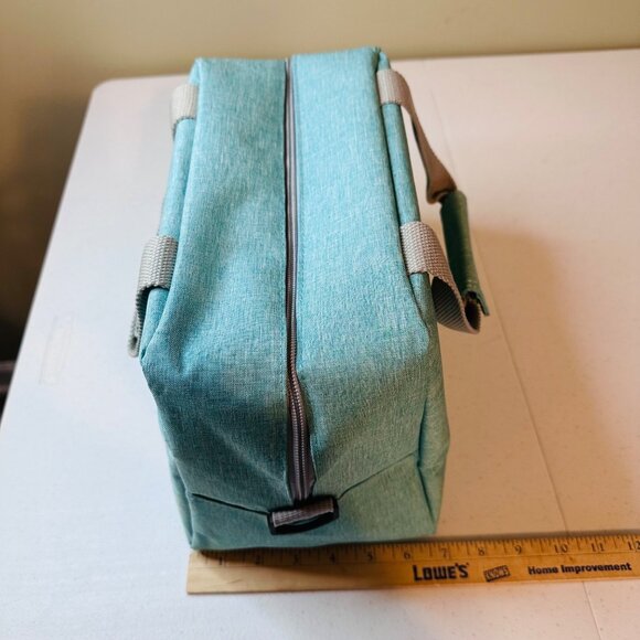 Insulated Lunch Bag with detachable shoulder strap Aqua Green front pocket - Picture 3 of 10